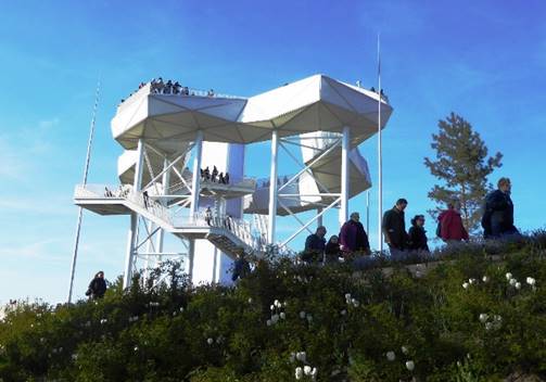 Aussichtsturm Wolkenhain.jpg